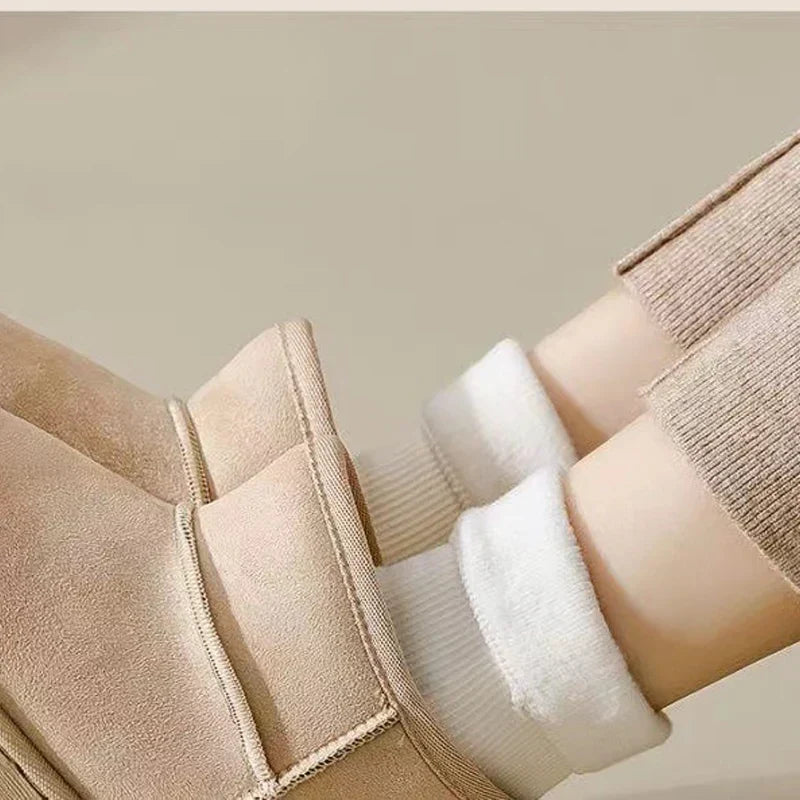 ❄️ Rutschfeste warme Winter-Sneaker zum Hineinschlüpfen – Bequemer Halt für Schnee & Alltag ✨