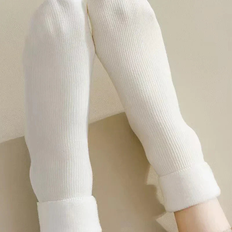 ❄️ Rutschfeste warme Winter-Sneaker zum Hineinschlüpfen – Bequemer Halt für Schnee & Alltag ✨