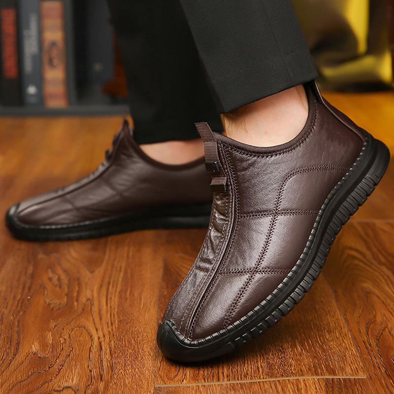 👟 Rutschfeste Herren-Gehschuhe mit Rückenfutter – Komfort für jeden Tag 🔥